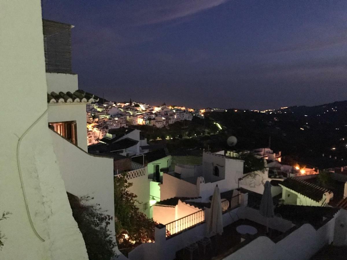 Algarabi Villa ฟรีฮิเลียนา ภายนอก รูปภาพ